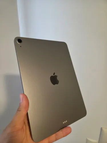 iPad Air M3 11" Bateria 100%