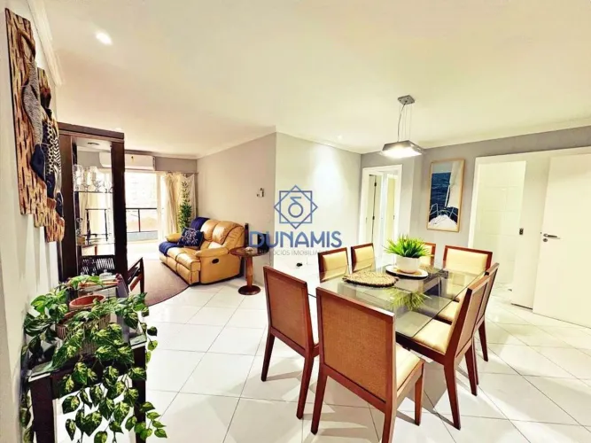 Apartamento à Venda em Pitangueiras, Guarujá - SP
