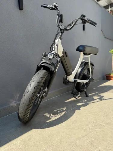 Bicicleta Elétrica Lev Cruiser