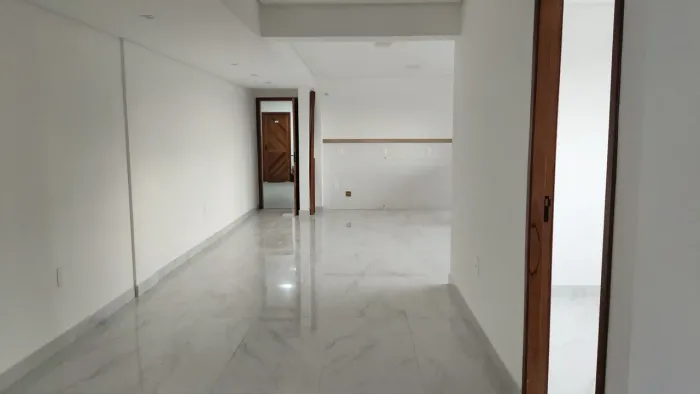 Aluga-se Apartamento