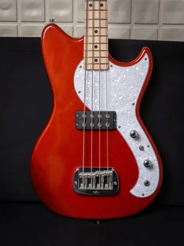 Fallout bass G&L short scale