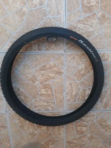 Pneu Continental 26x2.20 não tenho par