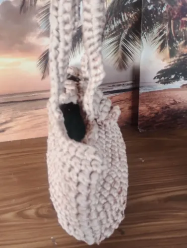 Bolsas de malha crochê