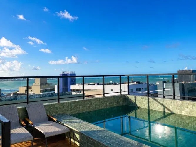 Flat no Bessa a 100m da Praia com Piscina