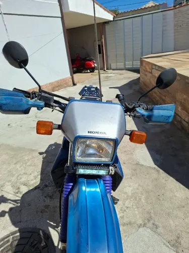VENDO HONDA XLX350R ANO 1990