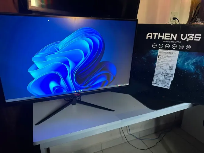 Monitor Gamer Pichau Athen V3S 27? QHD 165Hz IPS