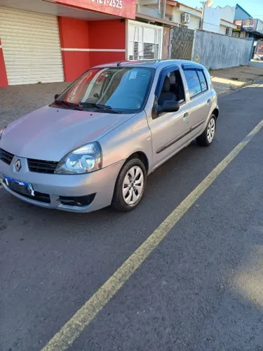 Renault Clio Campus Hi-flex 1.0 16V 3P 2010