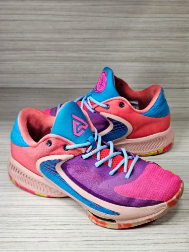 Nike Zoom Freak 4 "Bahamas"
