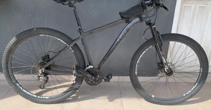 Bicicleta Absolute Nero Grafite | Aro 29 | Quadro 17"