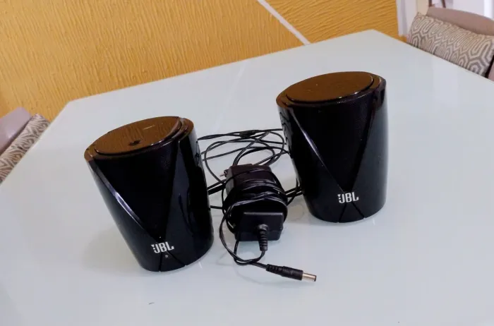 Caixas jbl para computador [funcionando normal]