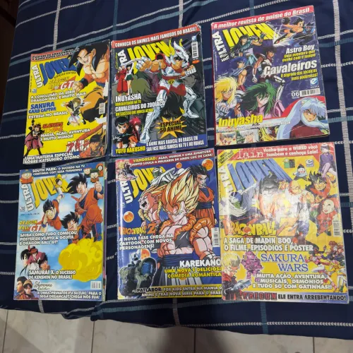 Revistas ultra jovem com posters