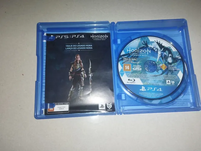 Vendo jogo ps4 -Horizon forbidden West