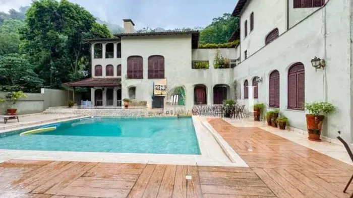 Casa em Condomínio : / Residencial / Gávea