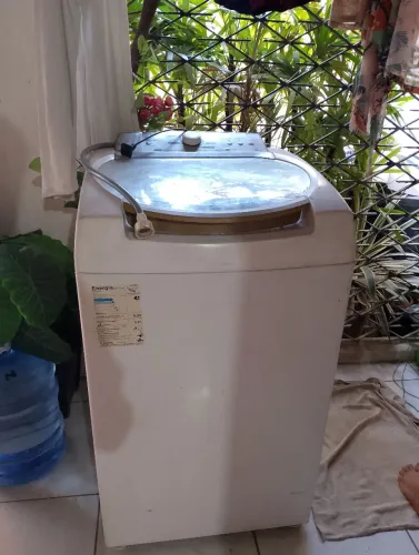 Máquina de Lavar Brastemp 9KG defeito