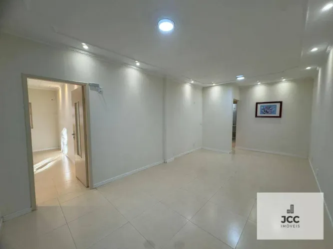Sala para alugar, 112 m² por R$ 3.864,45/mês - América - Joinville/SC