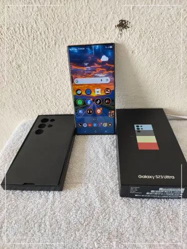 Samsung Galaxy S23 Ultra Azul Seminovo/ 12 Ram/ 1tb