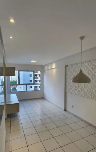 Apartamento à Venda na Torre | 2 Quartos e Lazer Completo