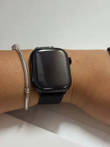 Apple Watch series 11 42mm jet black