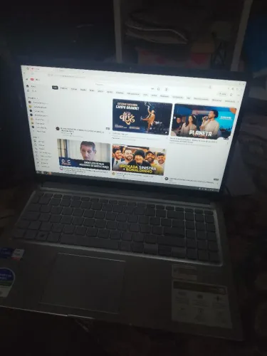 Notebook Linux novo