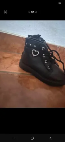 Coturno infantil tamanho 24
