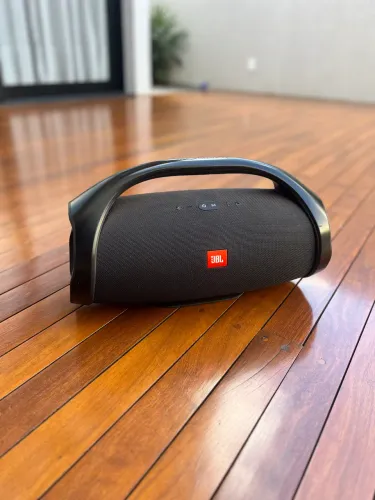 Caixa de Som JBL Boombox Bluetooth Preta