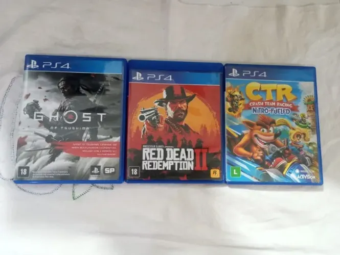 Jogos de PS4 em perfeito estado
