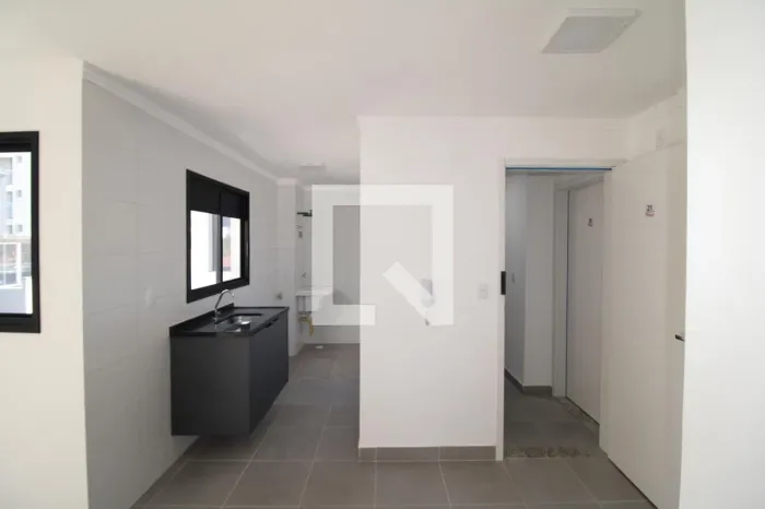 Apartamento à Venda - Água Fria, 2 Quartos, 39 m2