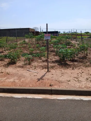 Estou vendendo terreno no residencial São Paulo na rua gelsio de paula