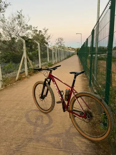 Bicicleta MTB para trilha