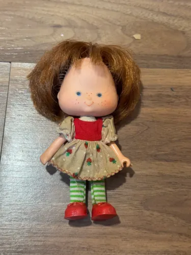 Boneca moranguinho antiga da estrela