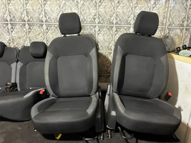 Bancos de renault logan e sandero 