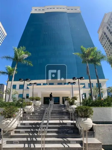 Conjunto para alugar, 1300 m² por R$ 139.650,00/mês - Alphaville Industrial - Barueri/SP