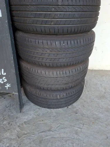 4 PNEUS COM RODAS DE FERRO 205/60/16