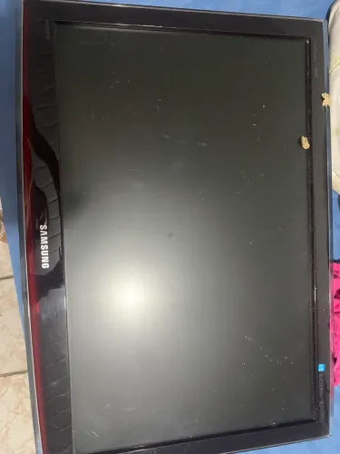 Vendo TV 24 polegadas