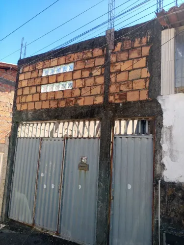 Vendo uma casa em Mussurunga 2