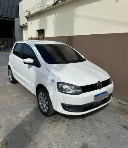 Volkswagen Fox 1.0 MI Total Flex 8V 5P 2013