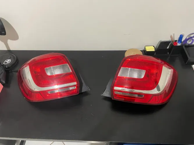 LANTERNAS TRASEIRAS SANDERO 2014-2019
