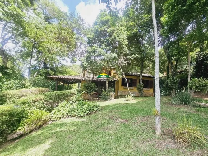 Casa para venda no Condomínio Retiro do Chalé