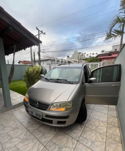 Fiat Idea ELX 1.4 MPI Fire Flex 8V 5P 2008
