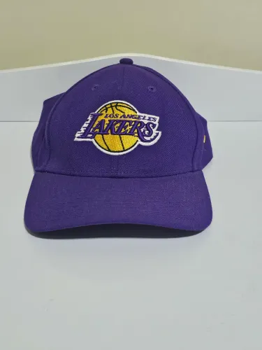 Boné Lakers New Era cor roxo 