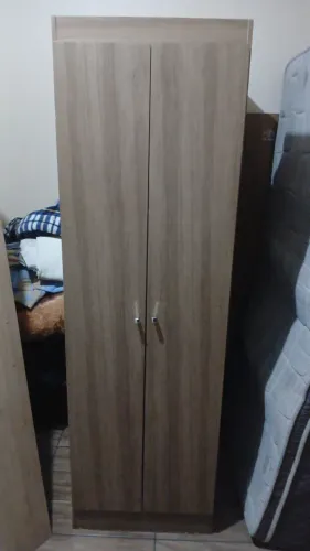 Roupeiro multiuso