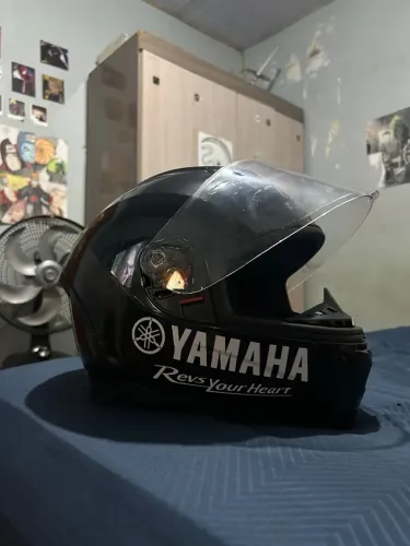 Capacete