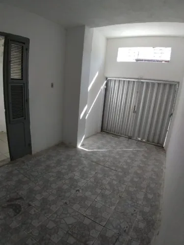 Tá barato! Alugo casa na Rua Cruz Saldanha por apenas R$ 1.200,00