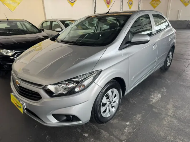 Chevrolet Onix SEDAN PLUS 1.0 12V MEC. 2018