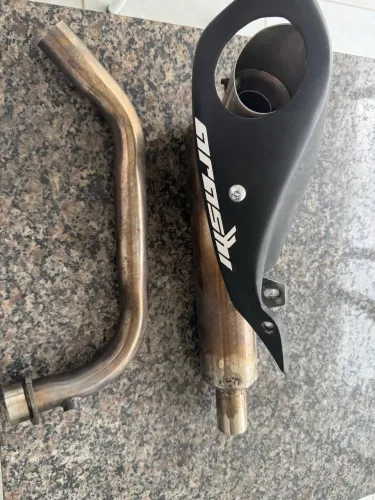 Escapamento Esportivo Arashi Twister Cb300f