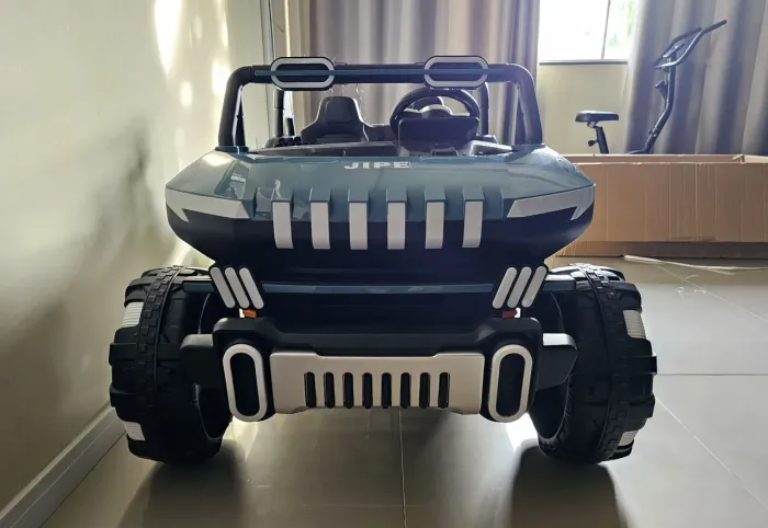 JIPE ELÉTRICO INFANTIL 12V PARA 02 CRIANÇAS - COM CONTROLE REMOTO E DIREÇÃO MANUAL