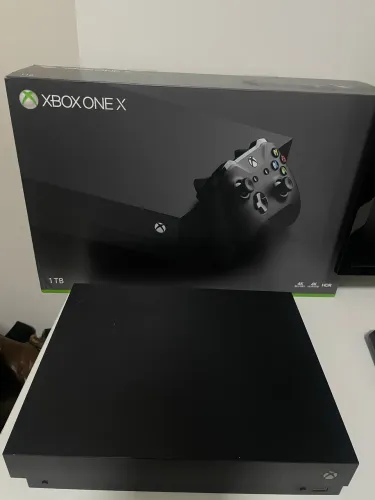 Xbox One X 1TB Completo na Caixa | Sem Controle e Sem Jogos | Excelente Estado