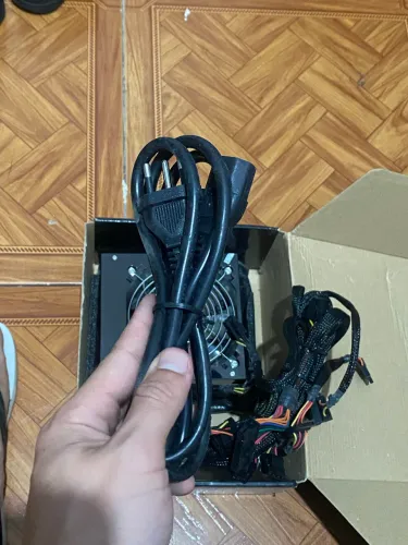 Fonte ATX Huntkey Titan 650W