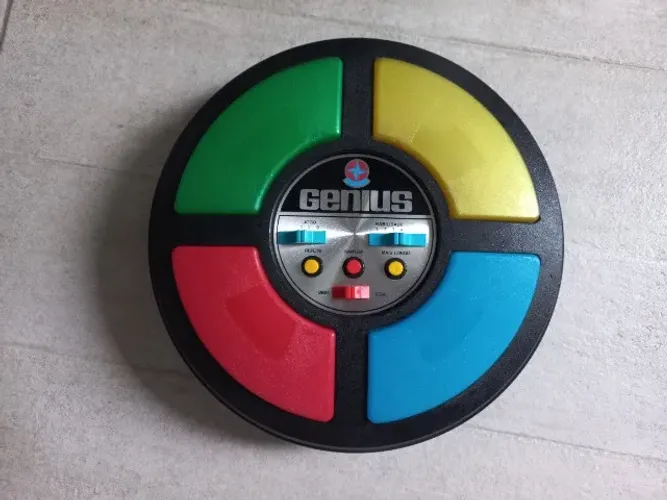 JOGO DE MEMÓRIA GENIUS ESTRELA 