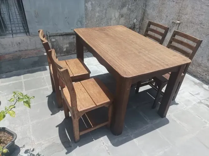 2 Conjuntos de Mesas de Madeira Maciça em JATOBÁ + Jogo de 4 Cadeiras